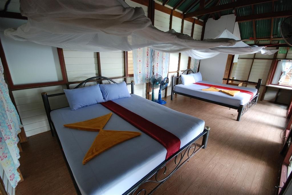 Tohko Beach Resort Phi Phi-øyene Rom bilde
