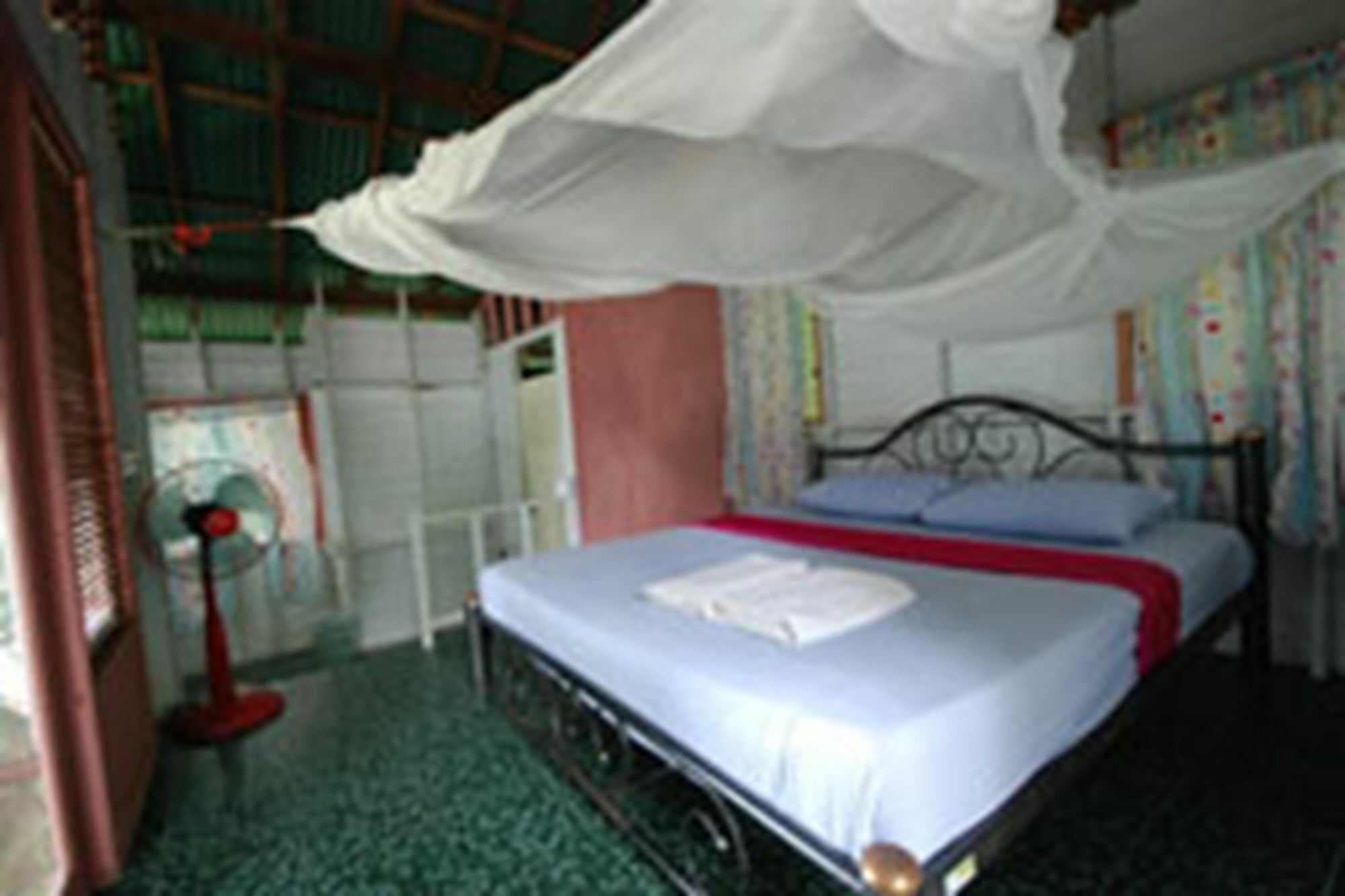 Tohko Beach Resort Phi Phi-øyene Eksteriør bilde